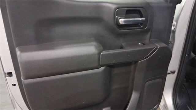 Used 2020 Chevrolet Silverado 1500 Custom w/ Custom Value Package image 21