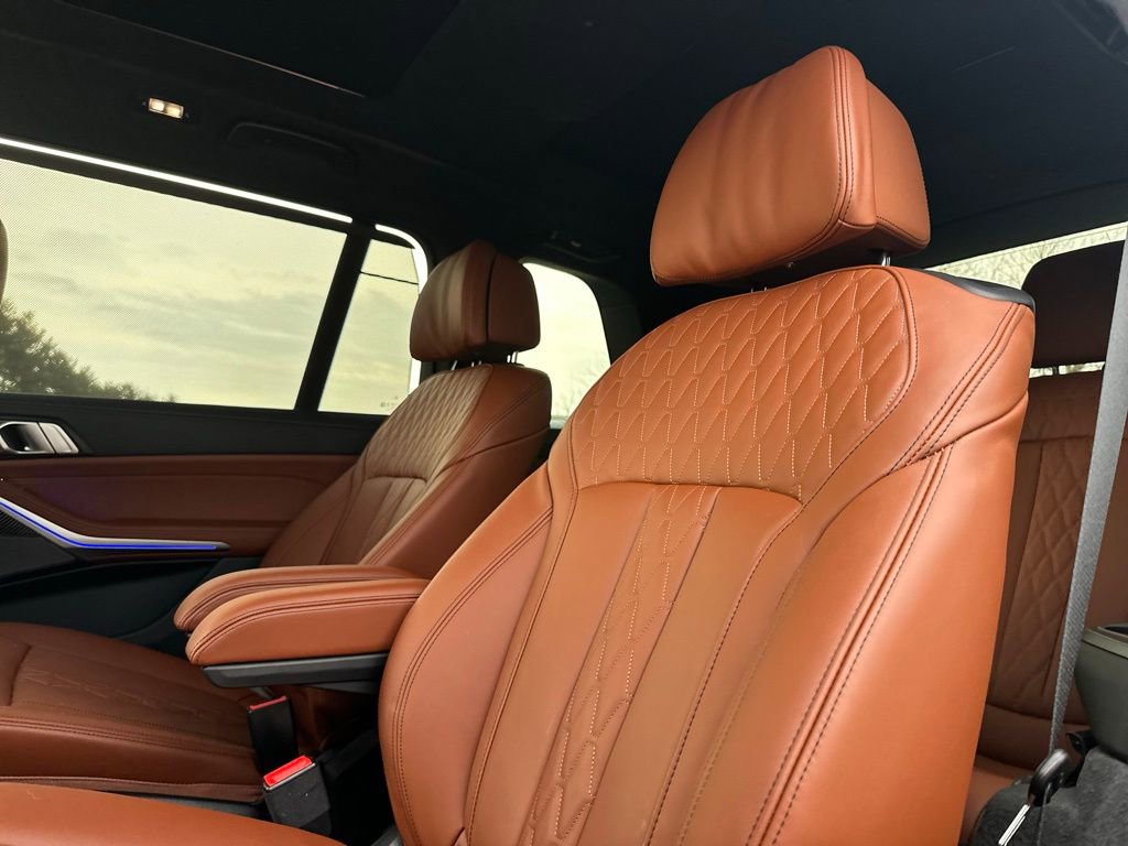 Certified 2025 BMW X7 M60i image 20