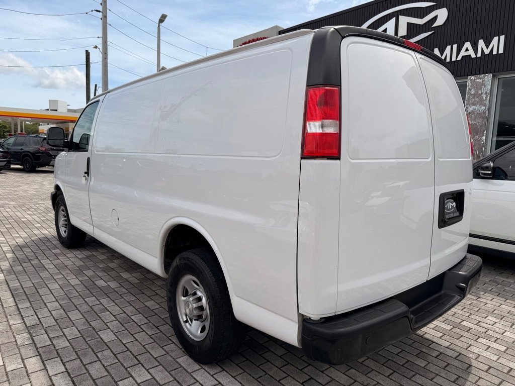 Used 2021 Chevrolet Express 2500 w/ Driver Convenience Package image 6