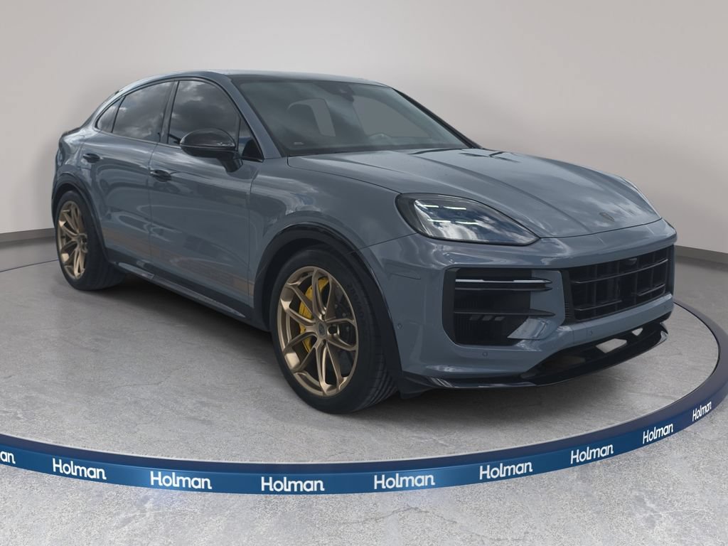 Used 2024 Porsche Cayenne Turbo GT AWD/4WD image 4