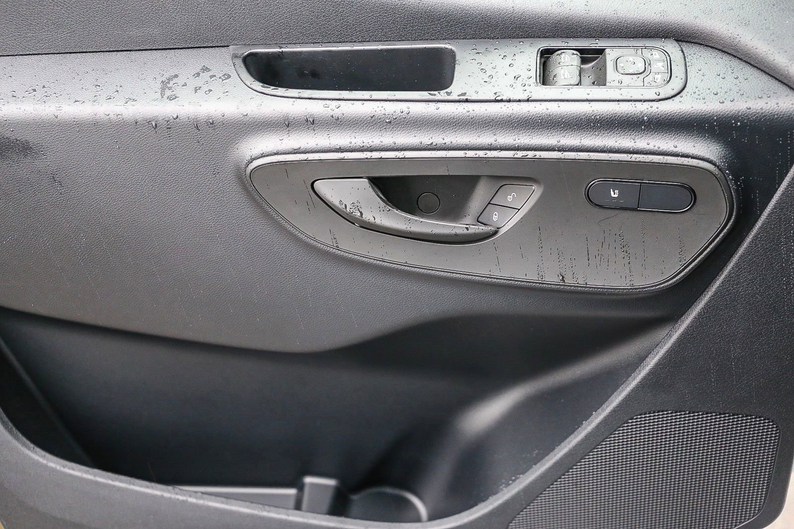 New 2024 Mercedes-Benz eSprinter 170 Cargo image 19