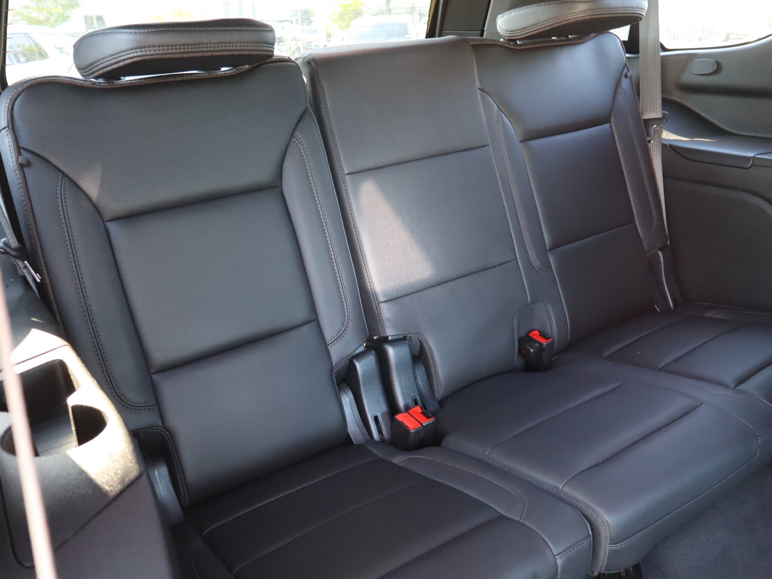 Used 2023 Chevrolet Tahoe High Country AWD/4WD image 38