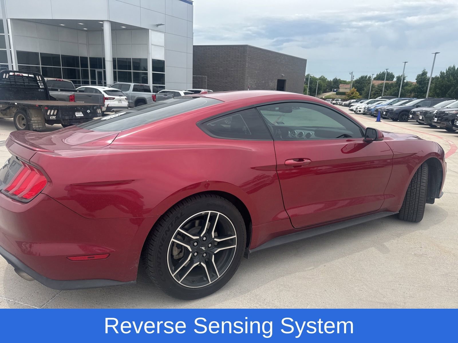 Used 2019 Ford Mustang Coupe w/ Equipment Group 101A RWD image 7