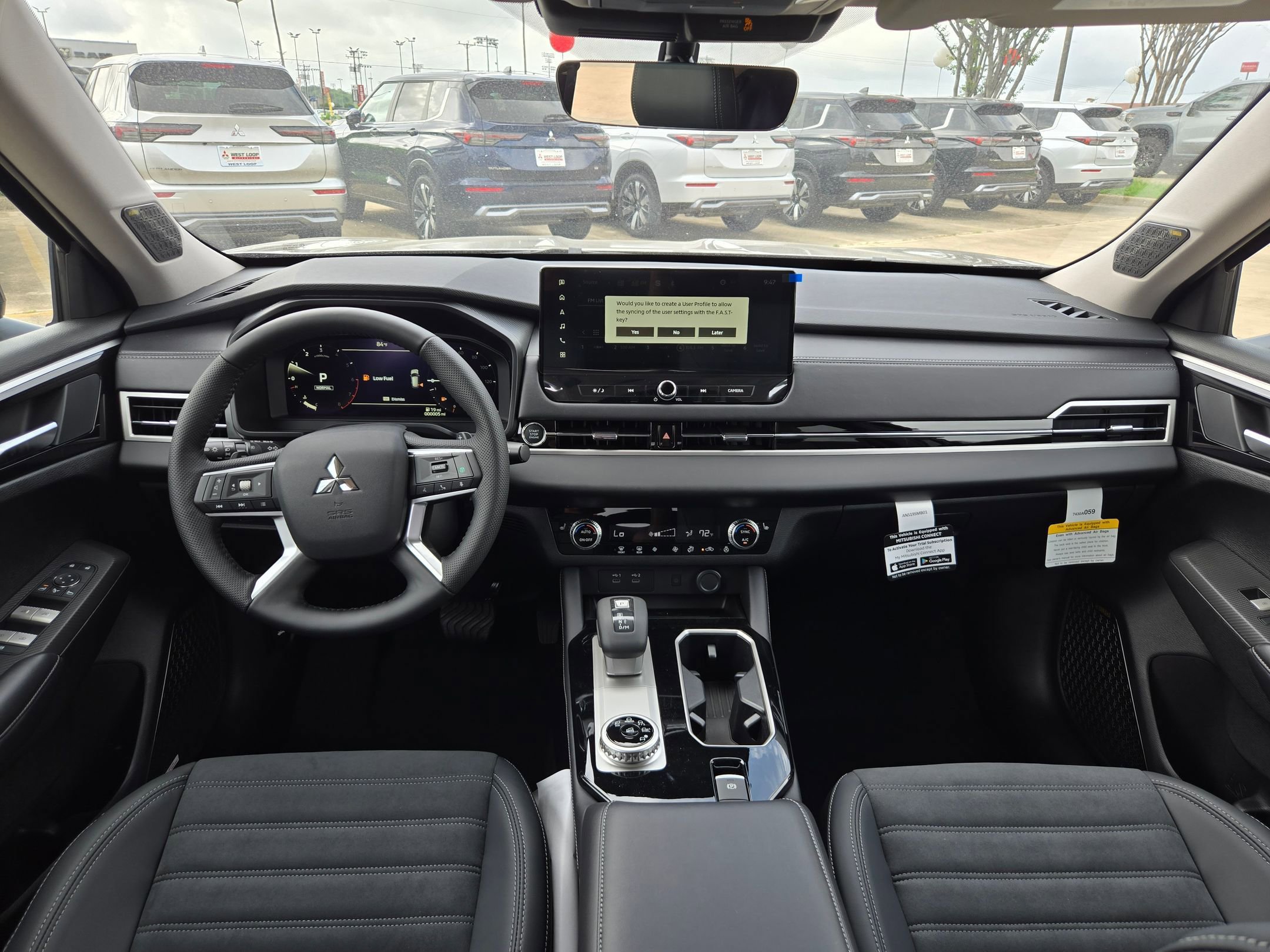 New 2026 Mitsubishi Outlander SE FWD image 15