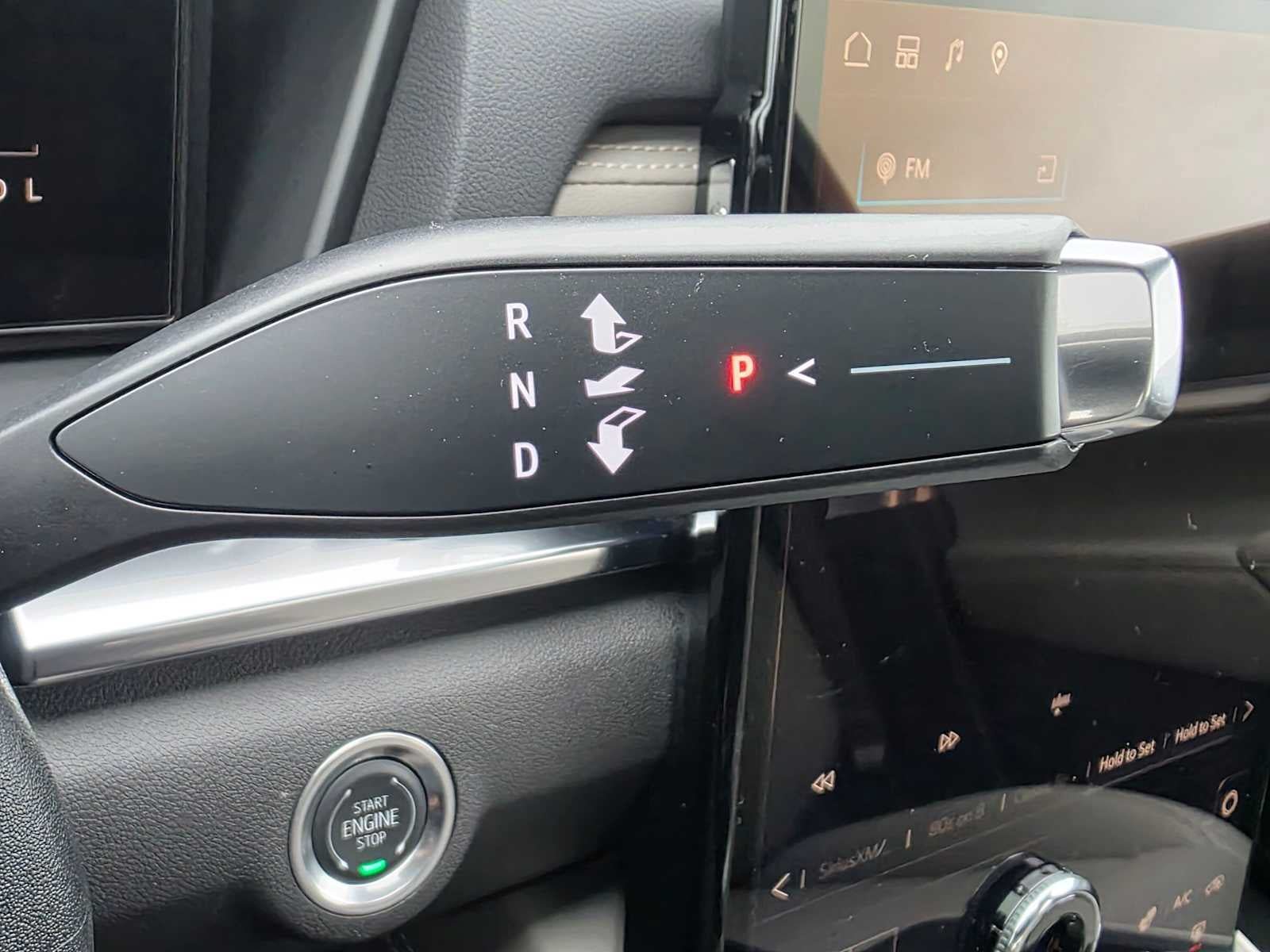 Used 2025 GMC Terrain Elevation w/ Elevation Premium Package AWD/4WD image 31