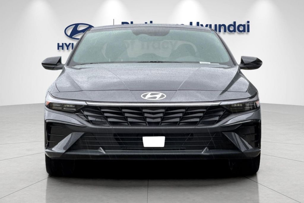 New 2026 Hyundai Elantra SEL Sport Premium FWD image 9
