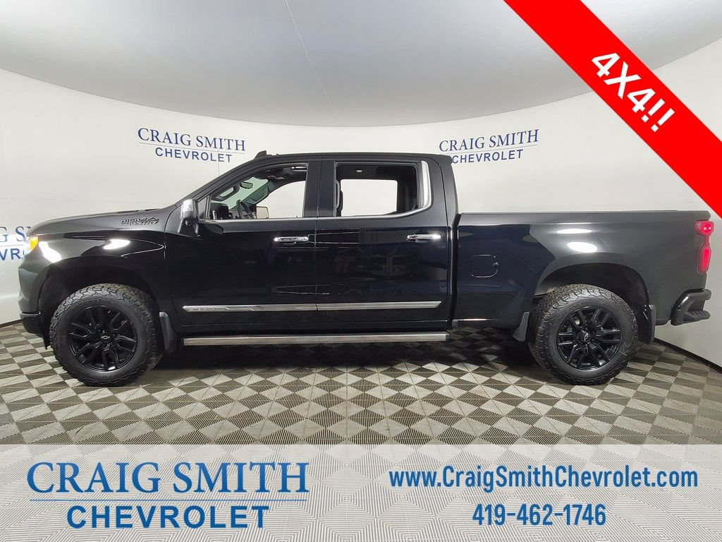 Used 2023 Chevrolet Silverado 1500 High Country w/ High Country Premium Package AWD/4WD image 2