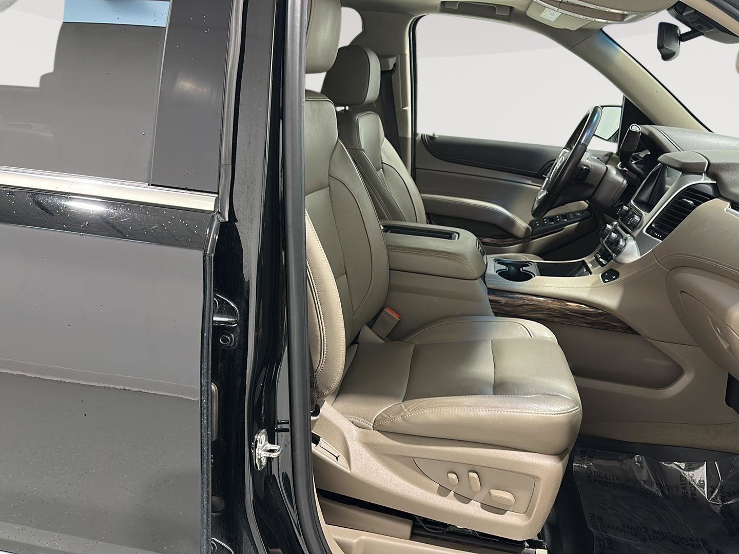 Used 2019 GMC Yukon SLT w/ Open Road Package image 25