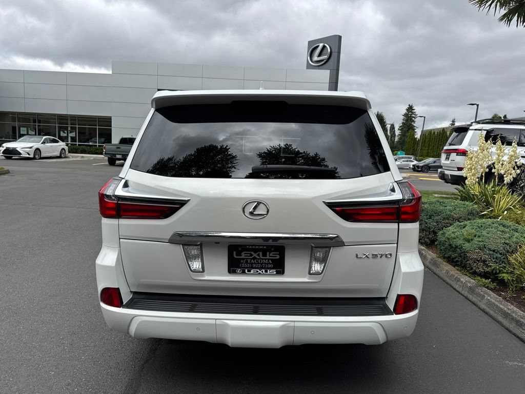 Used 2017 Lexus LX 570 4WD w/ Luxury Package image 6