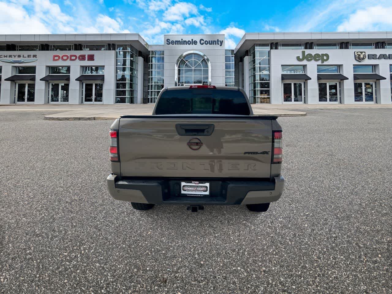 Used 2024 Nissan Frontier PRO-4X w/ Pro Premium Package AWD/4WD image 7