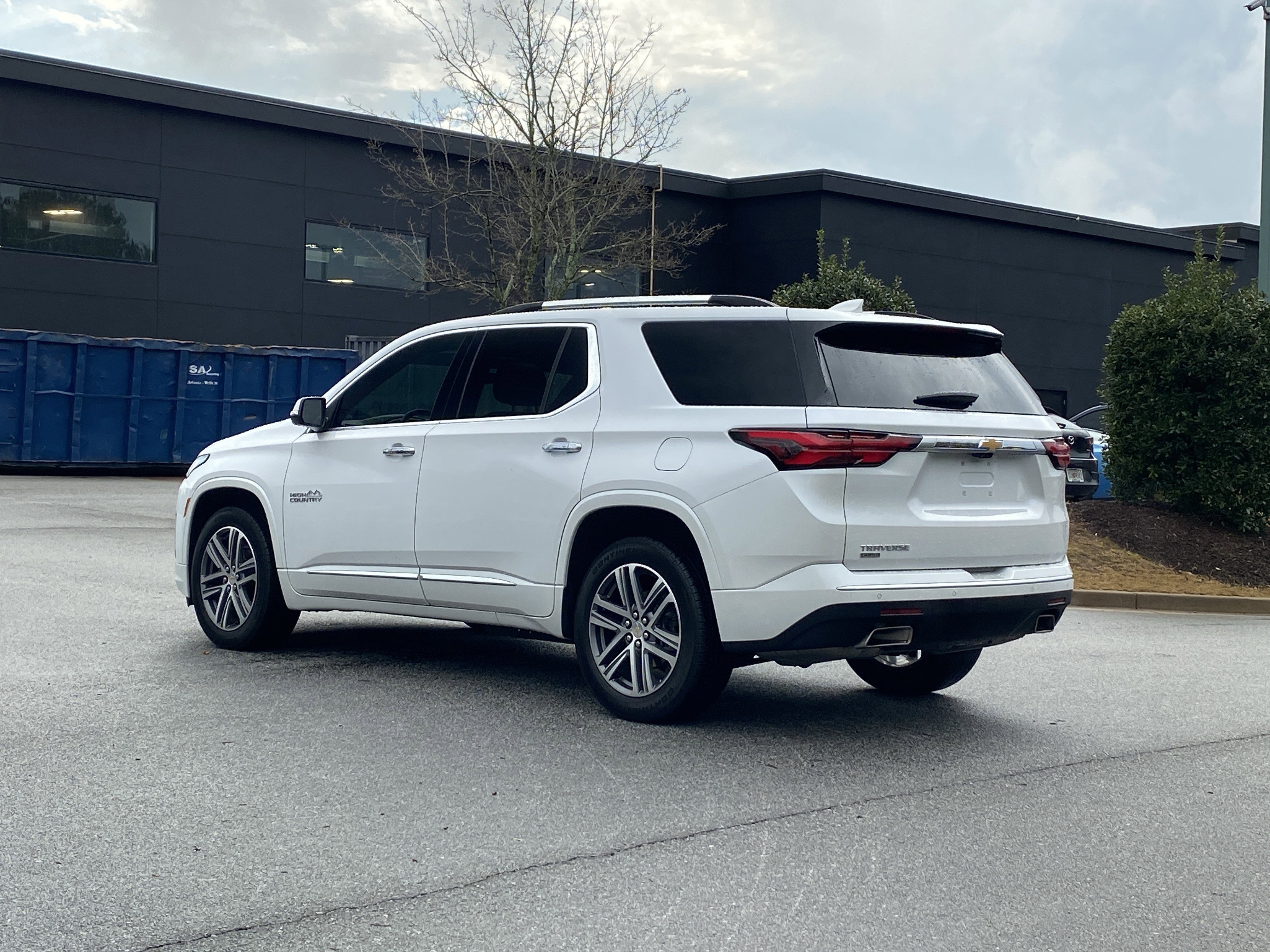 Used 2024 Chevrolet Traverse High Country w/ LPO, Floor Liner Package image 16