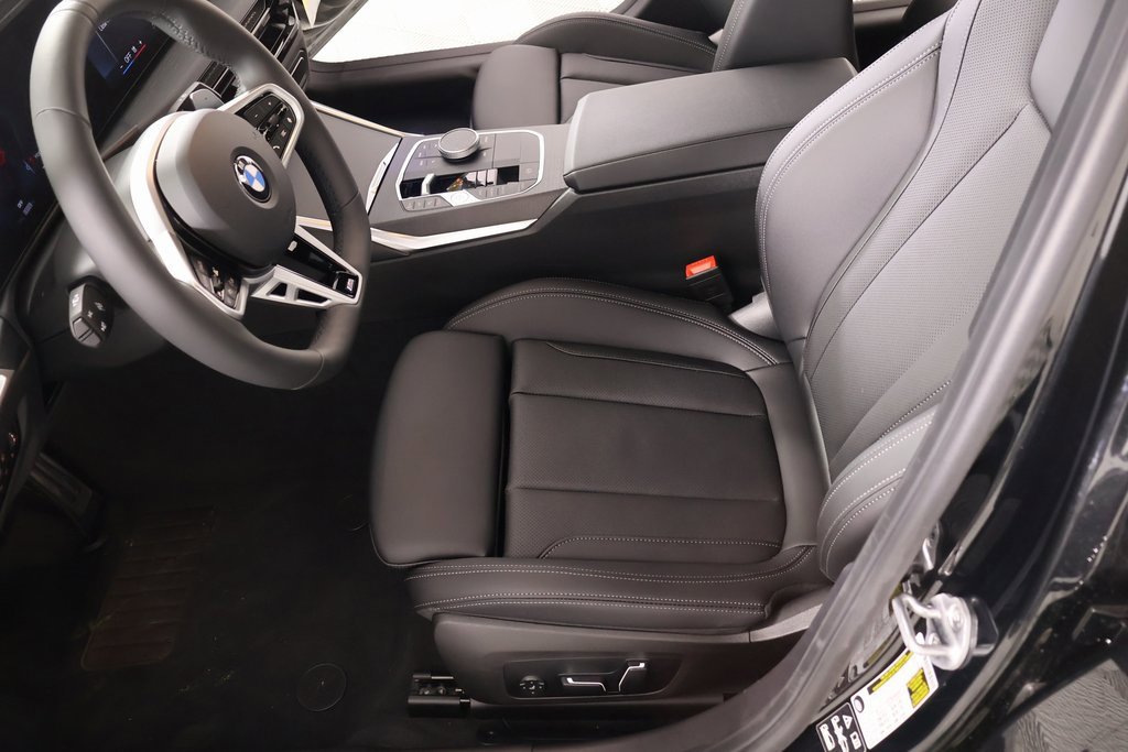 New 2026 BMW 330i xDrive Sedan w/ M Sport Package image 11