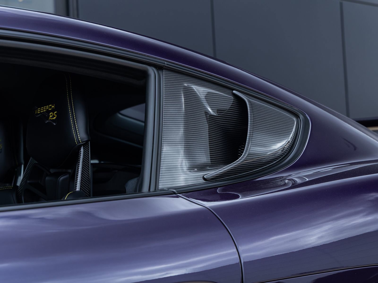 Certified 2025 Porsche 718 Cayman GT4 RS RWD image 22