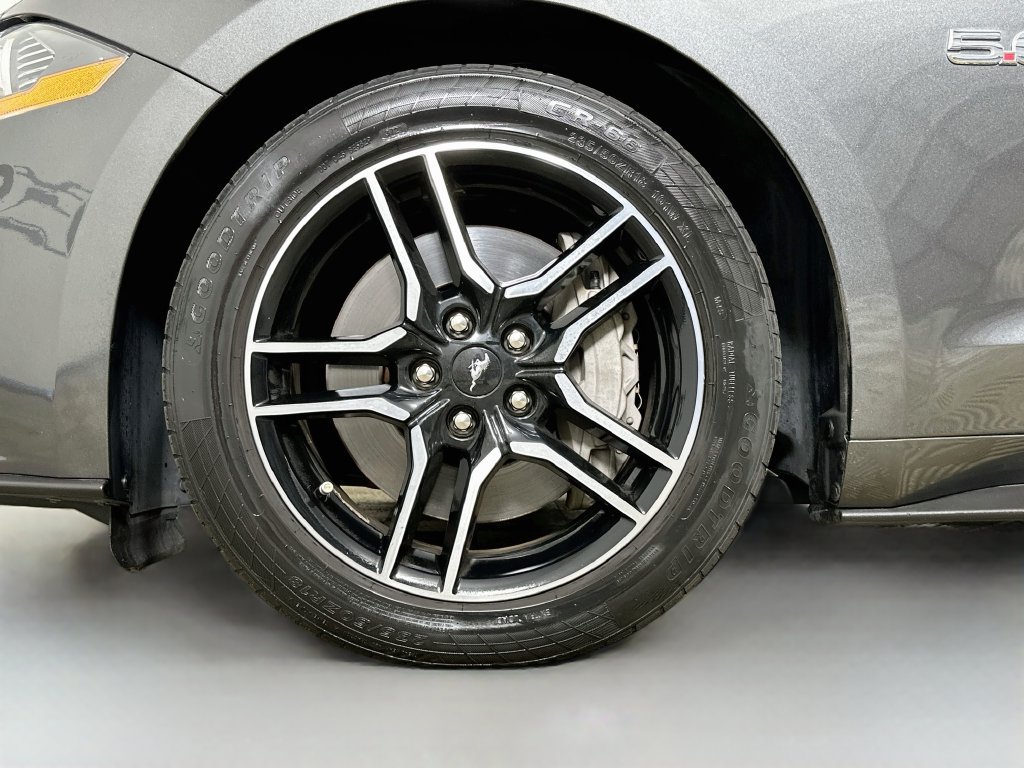 Used 2020 Ford Mustang GT Premium RWD image 35