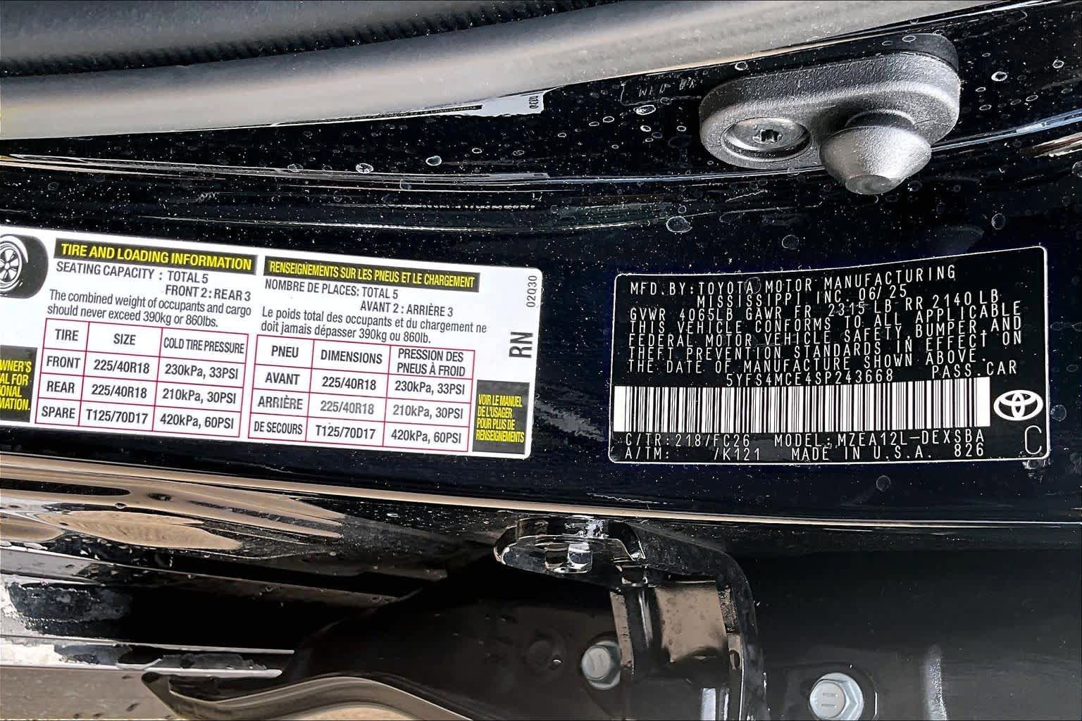 Used 2025 Toyota Corolla SE FWD image 34