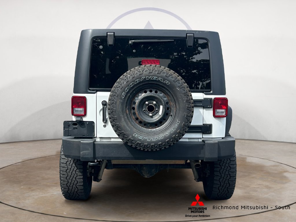 Used 2017 Jeep Wrangler Unlimited Sport w/ Quick Order Package 23S AWD/4WD image 4