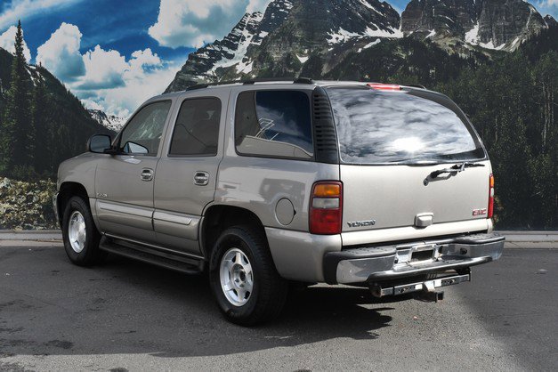 Used 2003 GMC Yukon SLE image 9