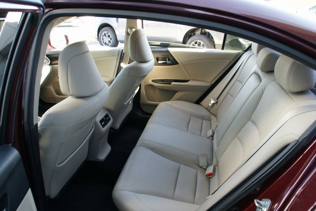 Used 2015 Honda Accord Touring image 26