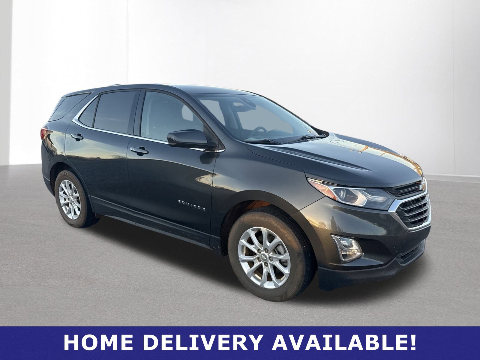 Used 2022 Chevrolet Equinox LT FWD image 1