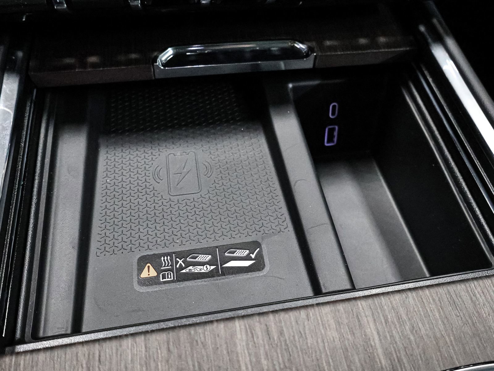 New 2026 GMC Acadia Denali w/ Super Cruise Package image 31