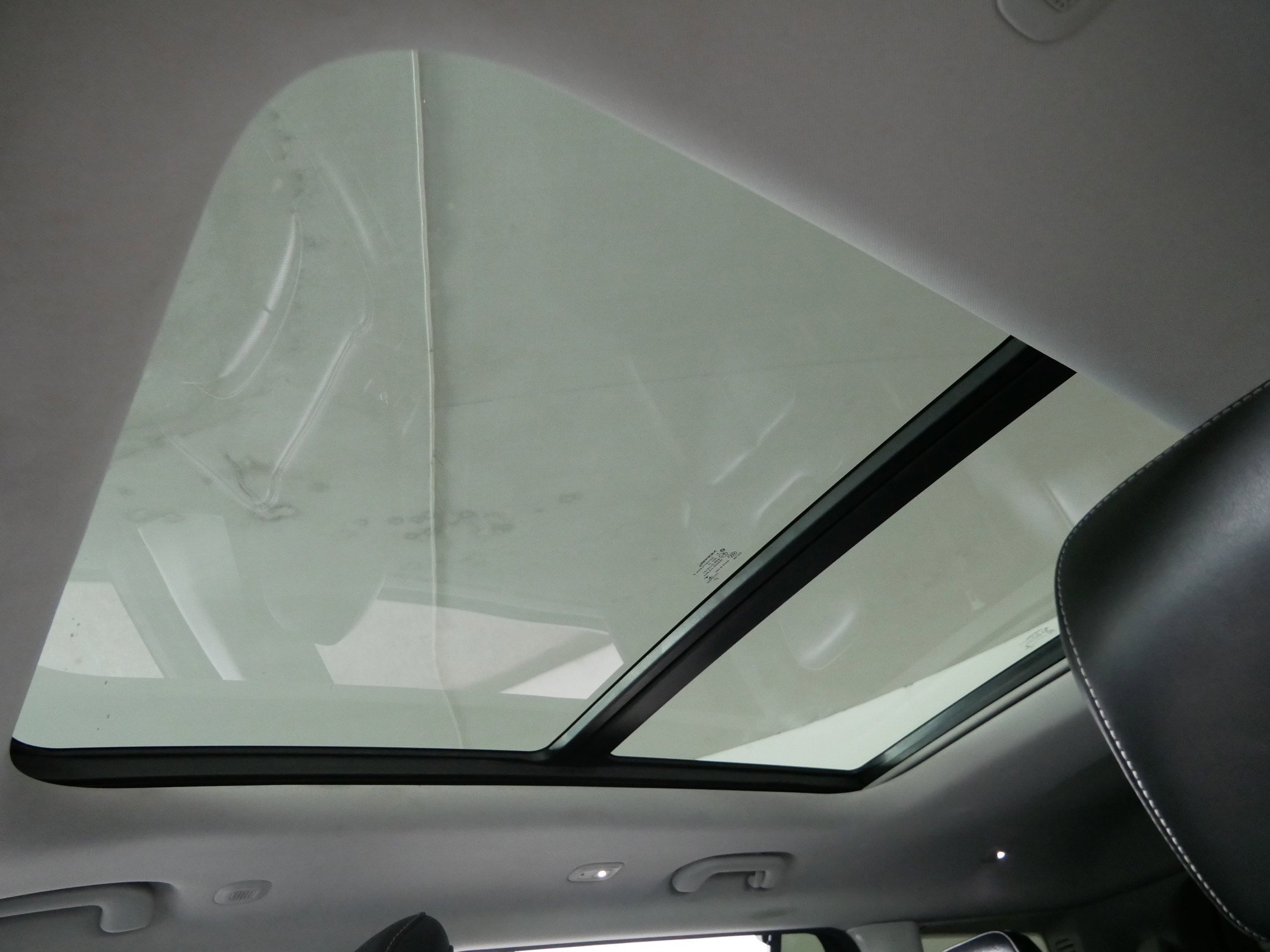 Used 2022 Jeep Grand Cherokee L Limited w/ Luxury Tech Group II image 31