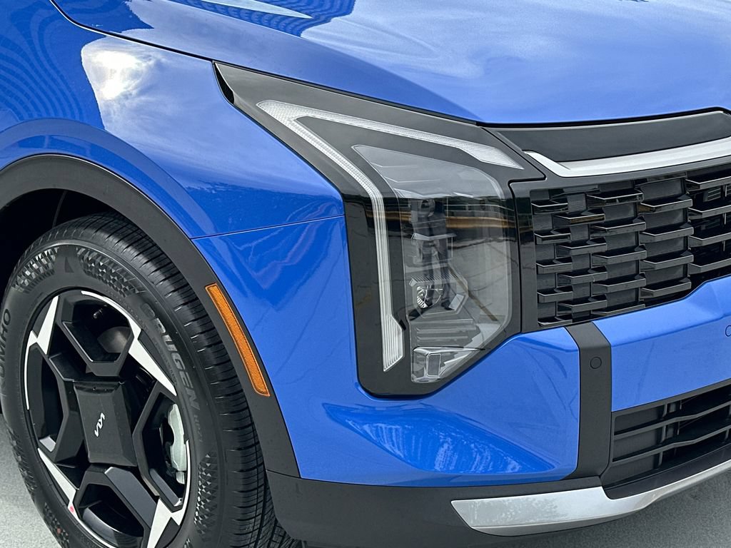 New 2026 Kia Sportage EX FWD image 11