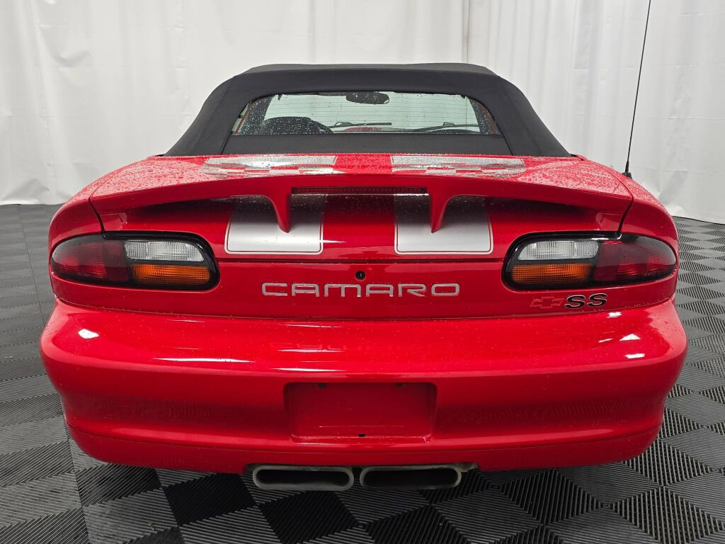 Used 2002 Chevrolet Camaro Z28 w/ SS Performance/Appearance Pkg image 4