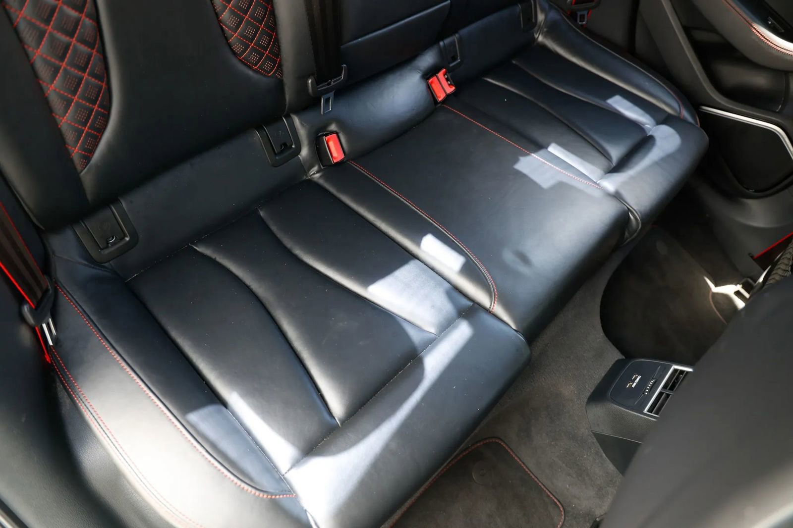 Used 2018 Audi RS 3 w/ Technology Package AWD/4WD image 17