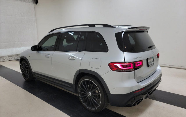 Used 2023 Mercedes-Benz GLB 35 AMG 4MATIC image 4