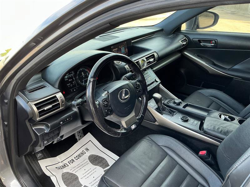 Used 2016 Lexus IS 200t w/ F Sport Package RWD image 27