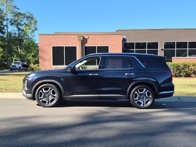 Used 2023 Hyundai Palisade Limited AWD/4WD image 10