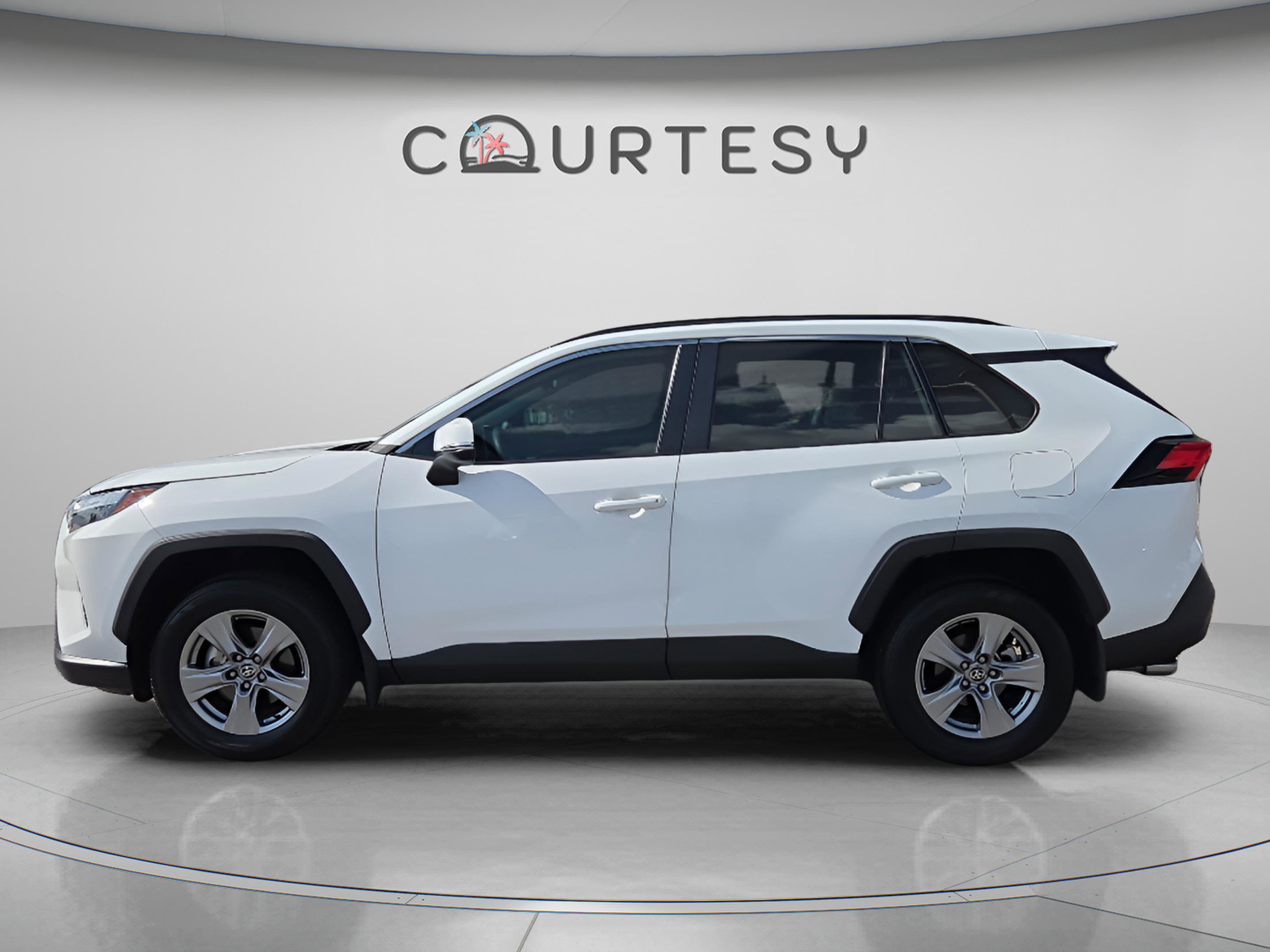 Certified 2024 Toyota RAV4 XLE FWD image 2