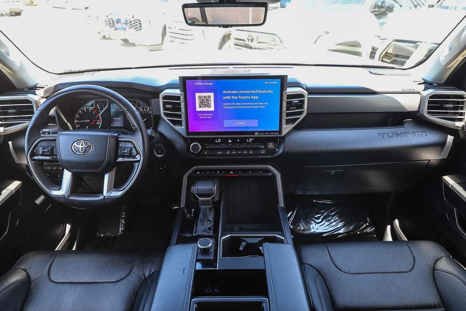 Used 2022 Toyota Tundra SR5 w/ SR5 Premium Package RWD image 11
