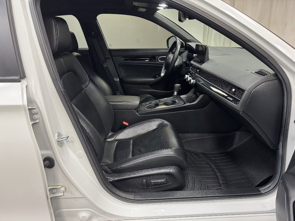 Used 2024 Honda Civic Sport Touring image 18