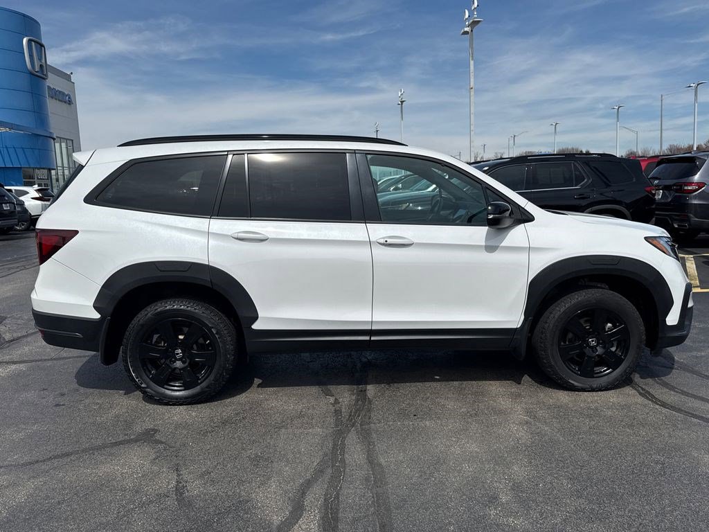 Certified 2022 Honda Pilot TrailSport image 12