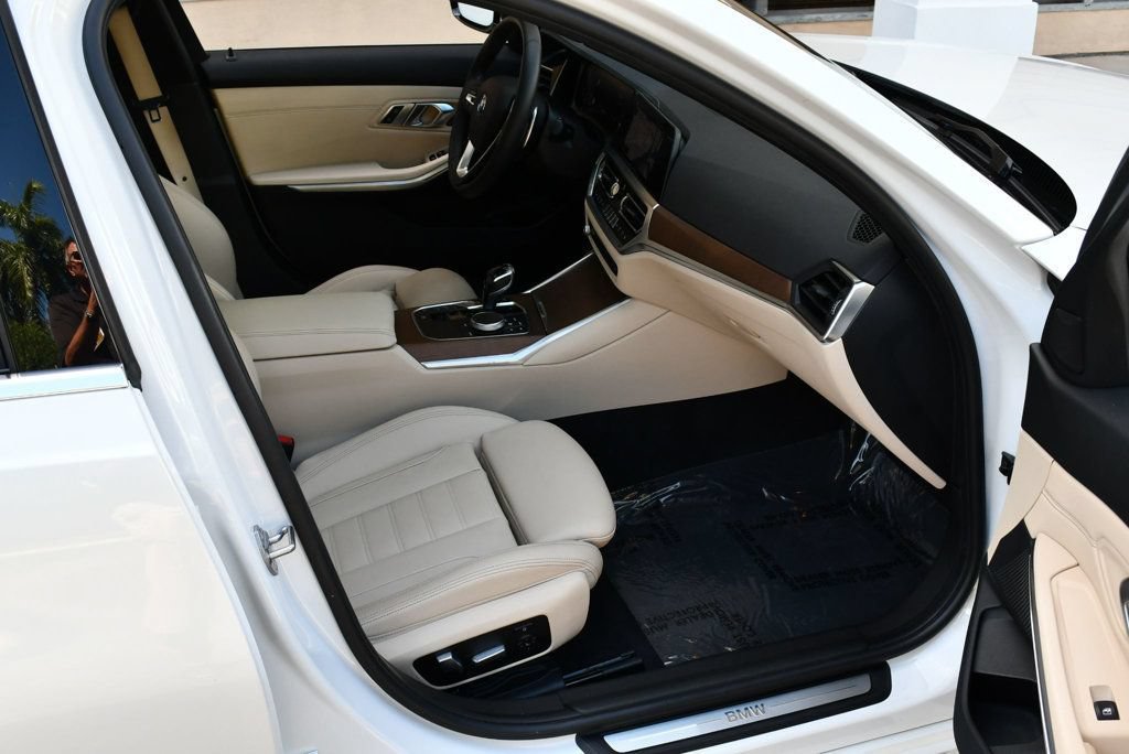 Used 2019 BMW 330i Sedan w/ Convenience Package RWD image 41