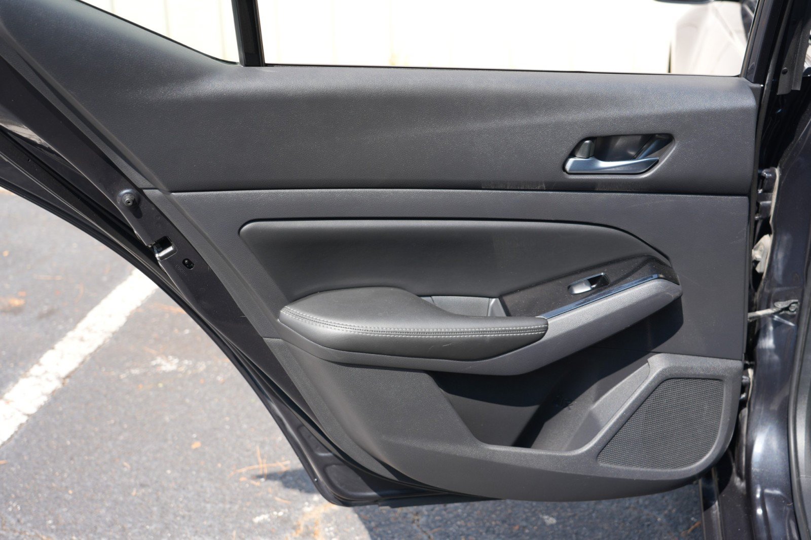 Used 2020 Nissan Altima 2.5 SL FWD image 38
