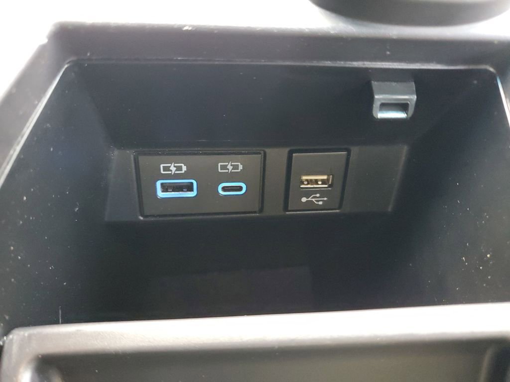 Used 2022 Toyota Avalon XSE image 33