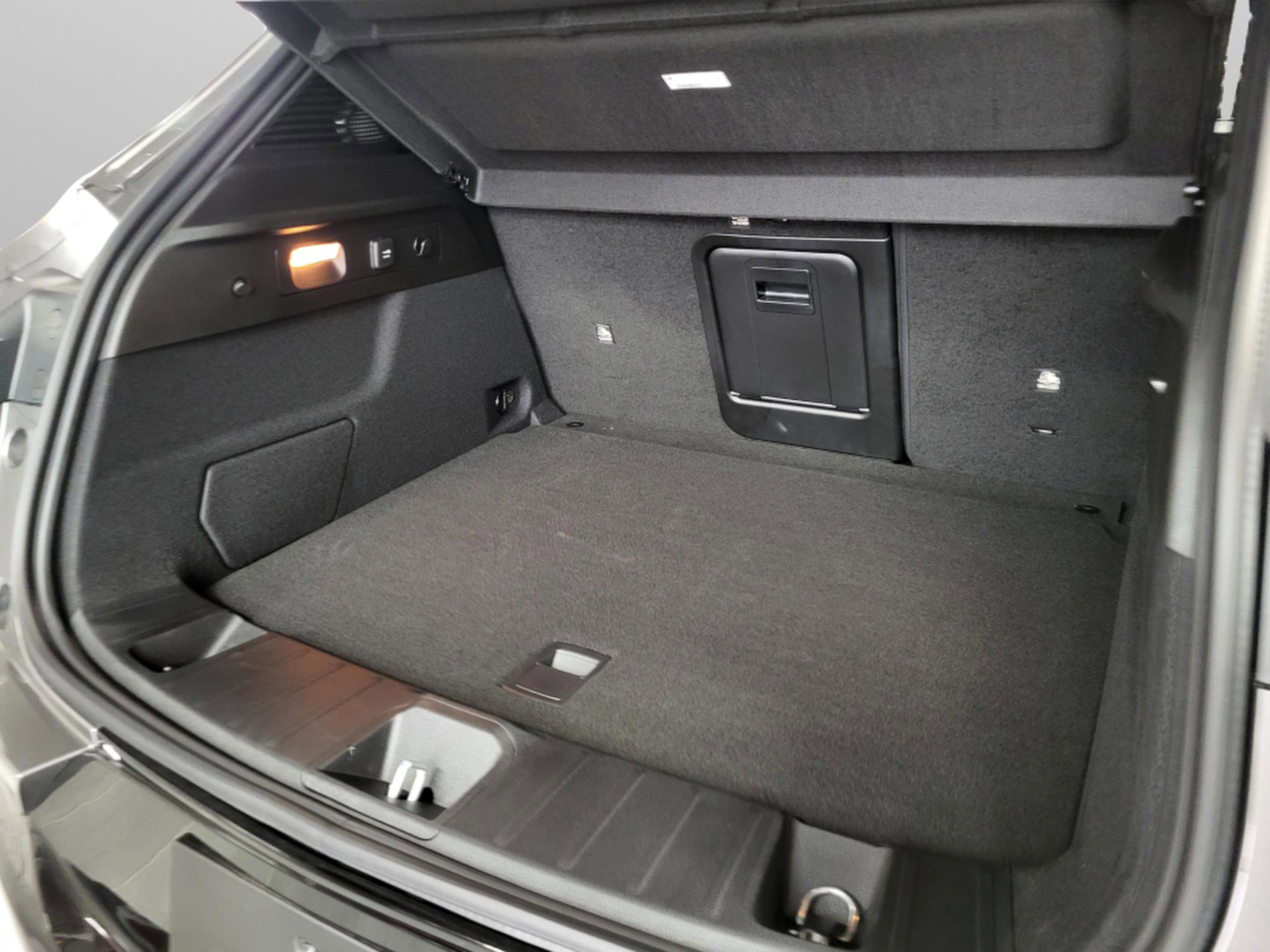 New 2025 Alfa Romeo Tonale w/ Premium Package image 21