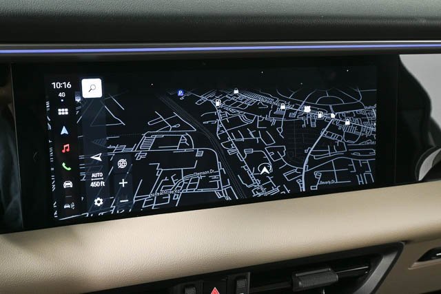 New 2025 Porsche Macan 4S Electric image 17