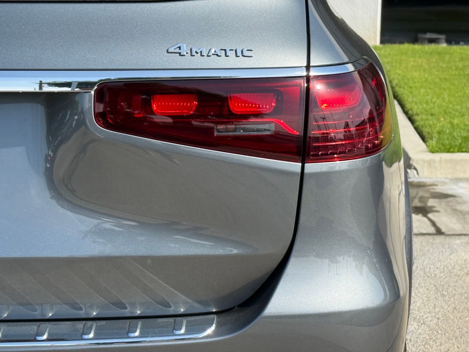 Used 2025 Mercedes-Benz GLS 450 4MATIC image 15