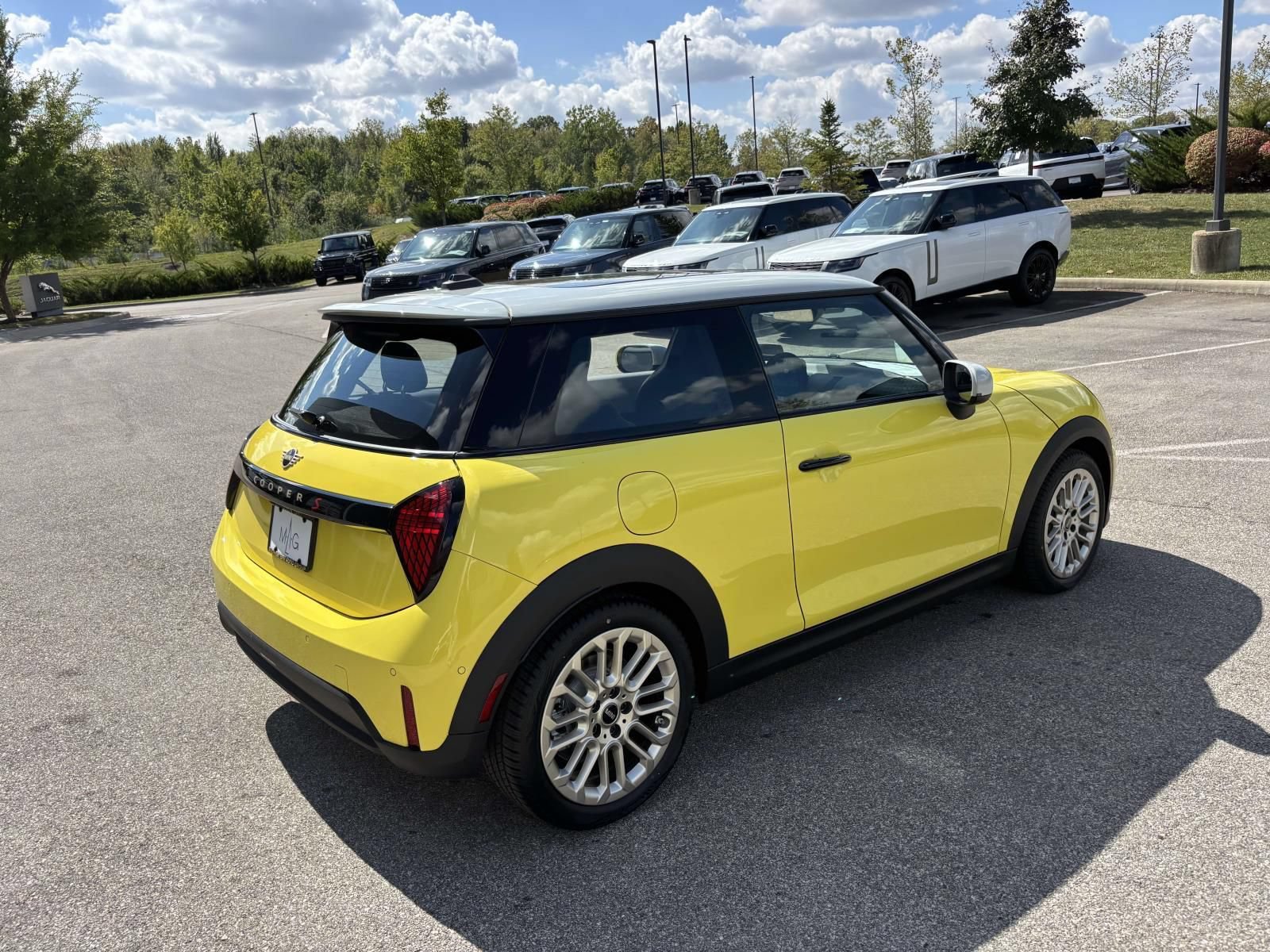 New 2026 MINI Cooper S FWD image 7
