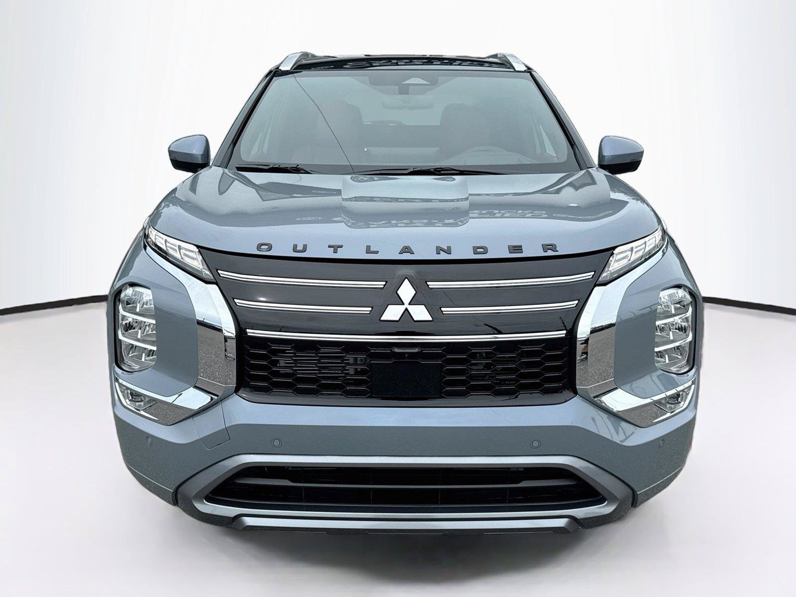 New 2026 Mitsubishi Outlander SEL FWD image 8