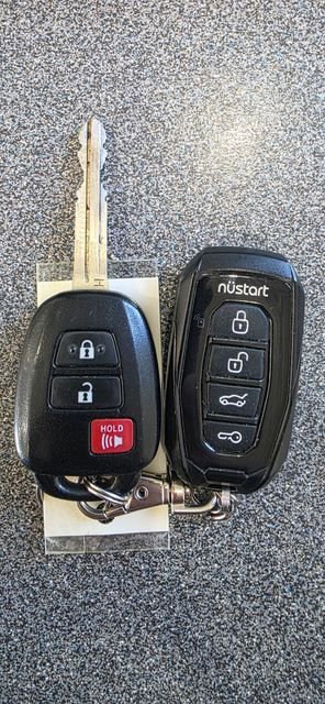 Used 2021 Toyota Tacoma SR AWD/4WD image 29