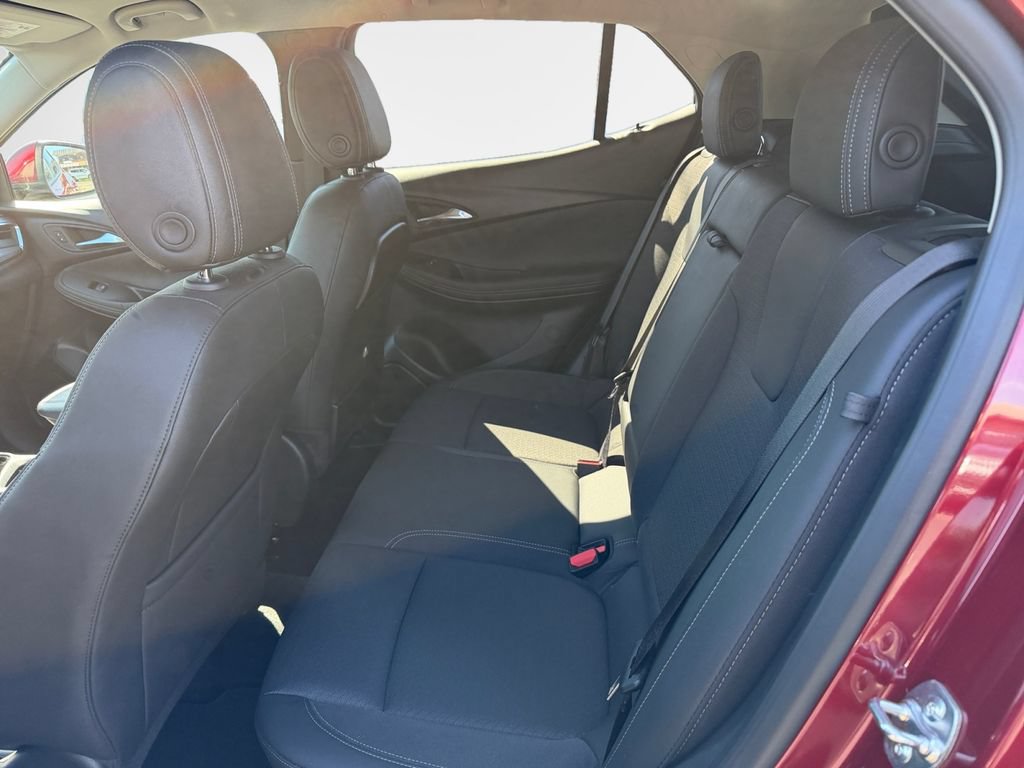Used 2025 Buick Encore GX Preferred w/ Comfort Package AWD/4WD image 24