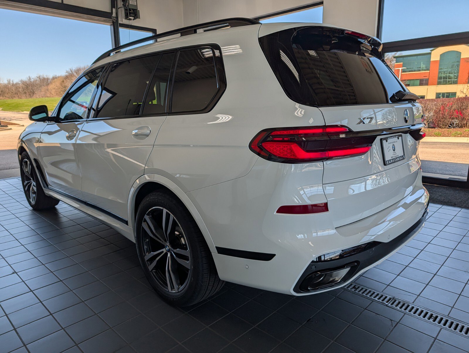 New 2026 BMW X7 xDrive40i w/ M Sport Package image 7