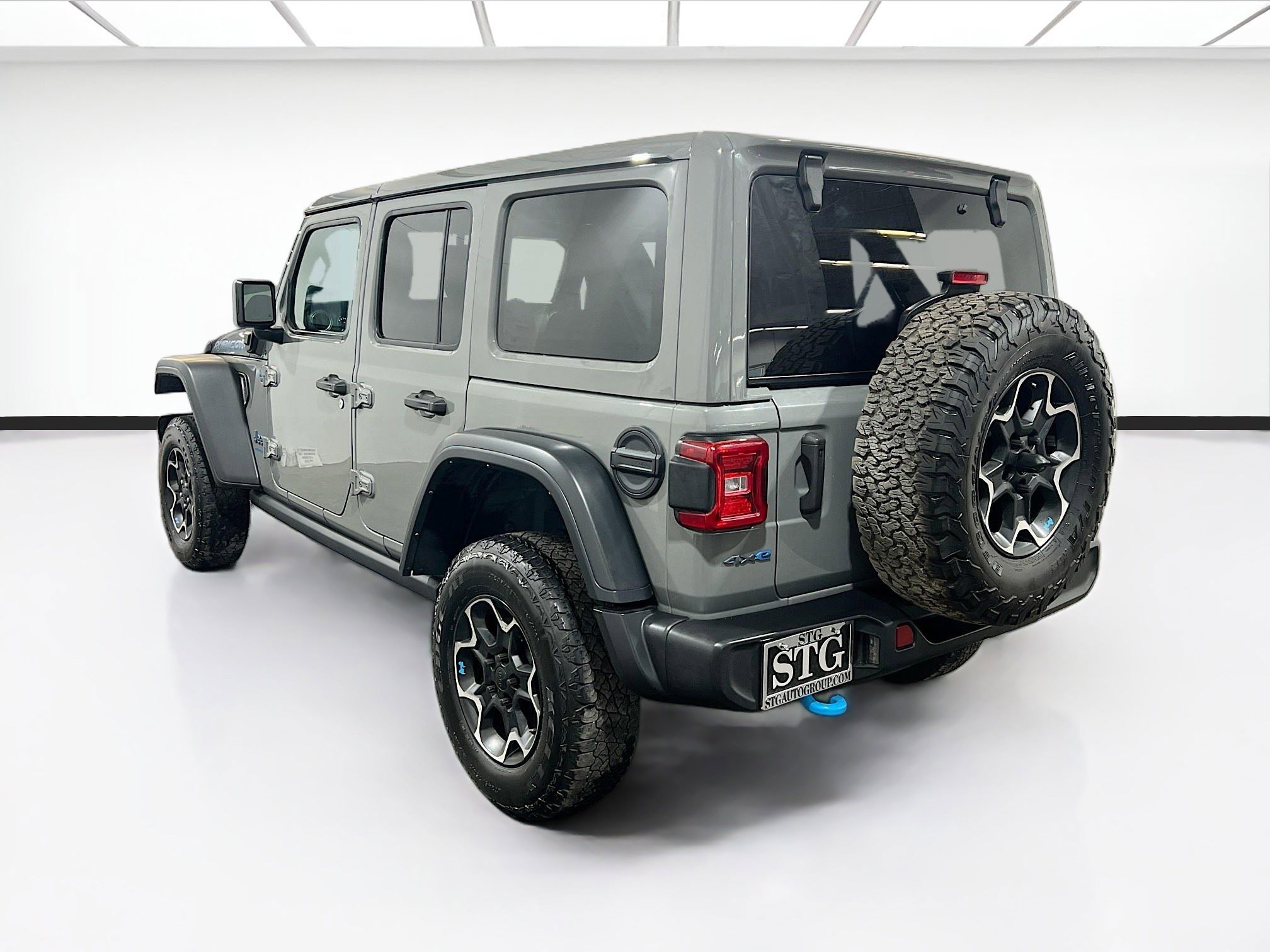 Used 2023 Jeep Wrangler Unlimited Rubicon 4xe image 6