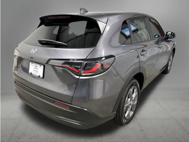 Certified 2026 Honda HR-V LX image 6