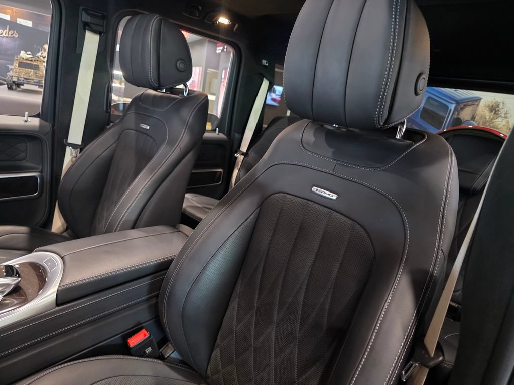 Certified 2022 Mercedes-Benz G 63 AMG 4MATIC image 11