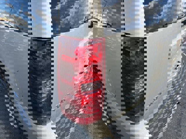 Used 2009 Chevrolet Tahoe LT w/ Luxury Package AWD/4WD image 29